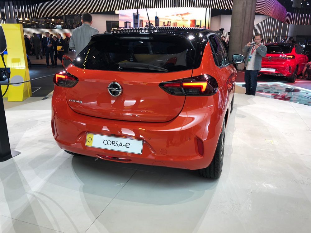 Opel Corsa-e Ultimate Paket inkl. Bafa, Haustürlieferung und Zulassung