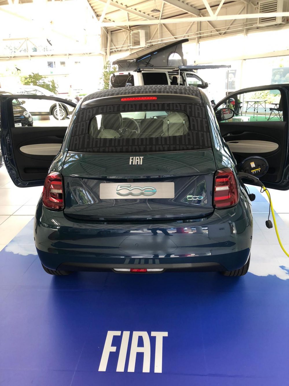 Fiat 500e ICON CABRIO 87kW 42kWh 2022 wieder bestellbar inkl. Bafa, Haustürlieferung und Zulassung
